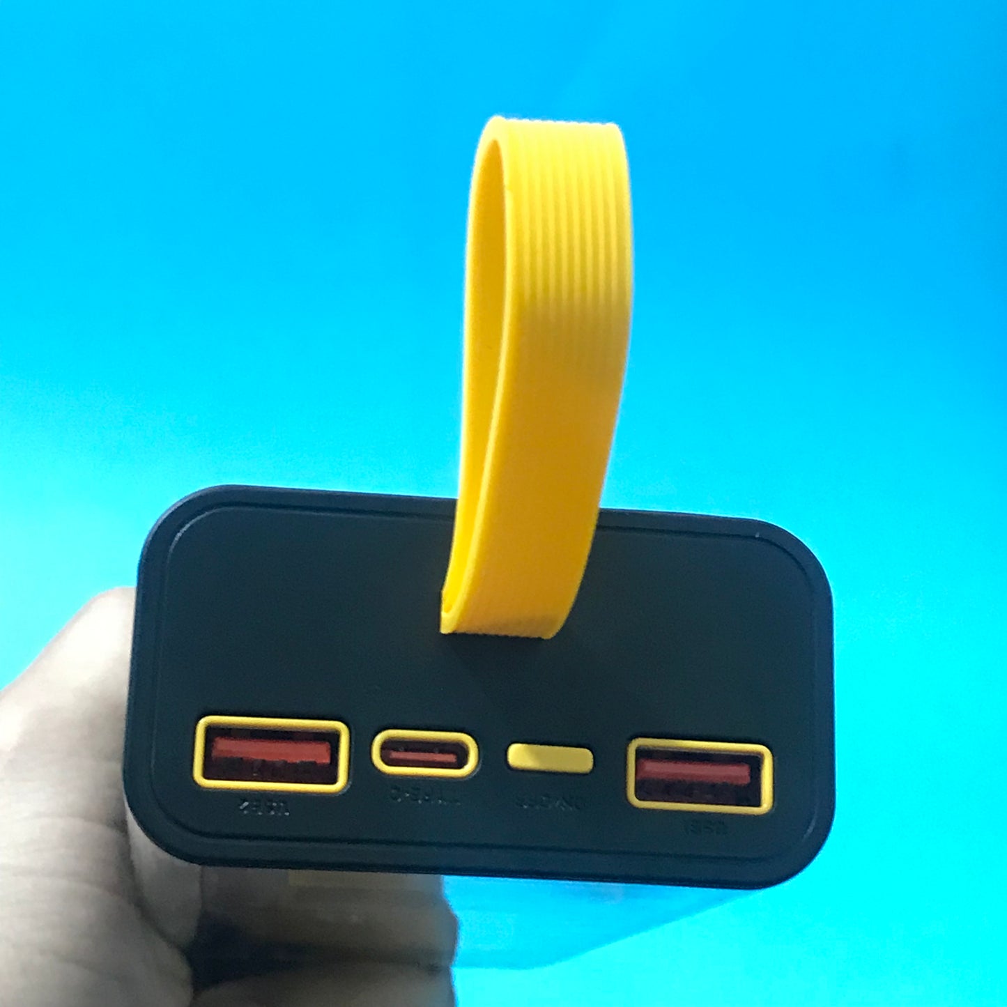 Digital Display Power Bank - Fonikmart